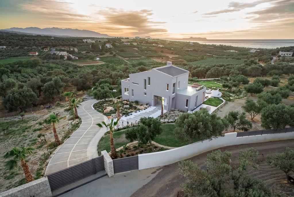 Villa White Grace - A Seductive World Of Luxury Pigí Exterior foto